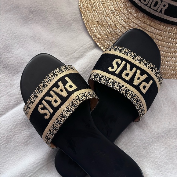 Paris Black Slides Size: 7-8 - Picture 13 of 16
